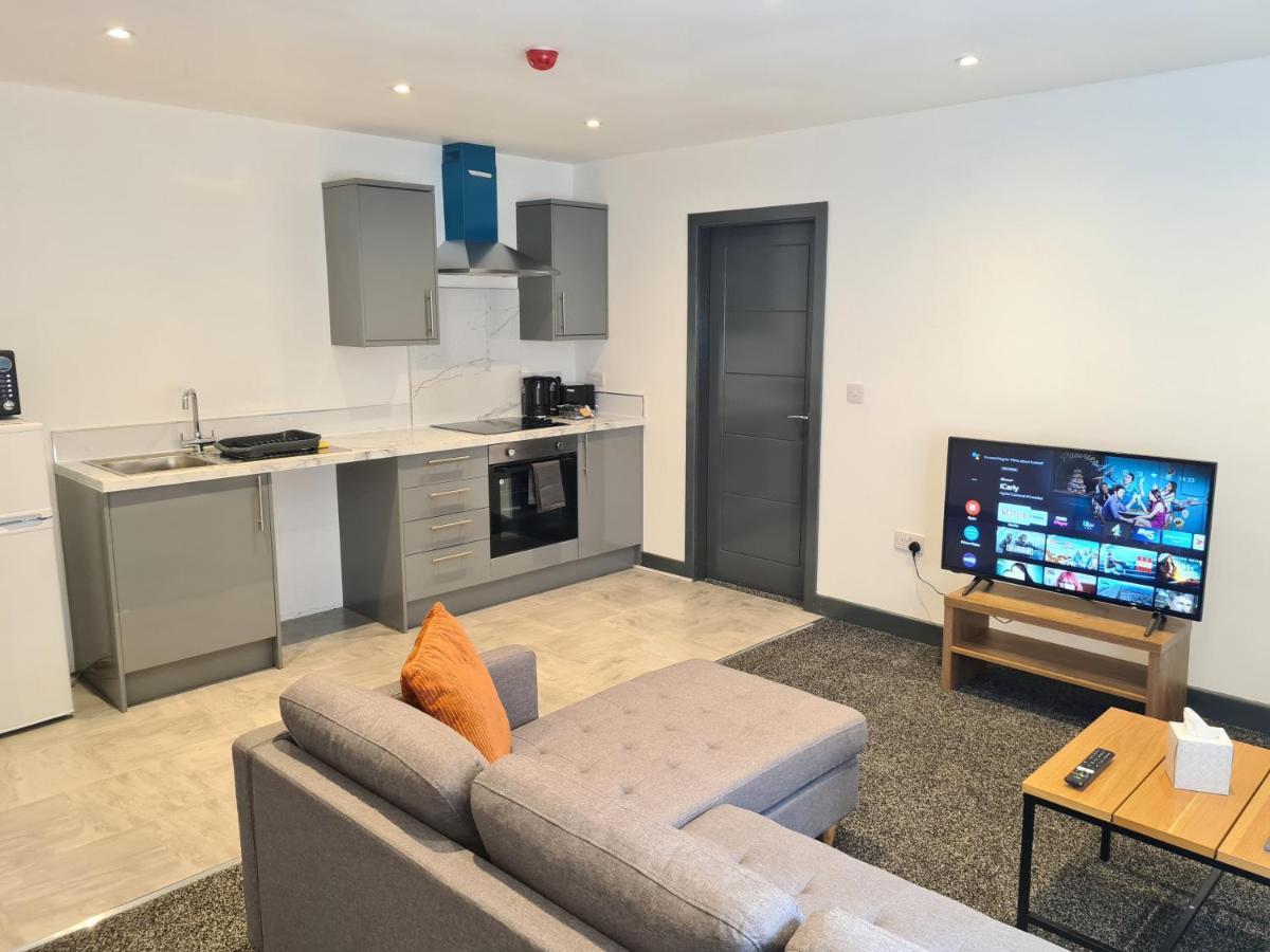 Homestay By Bic Oates 8 Dewsbury Eksteriør bilde